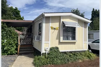 742 N 2nd Avenue #SPC 15, Gold Hill, OR 97525 - Photo 1