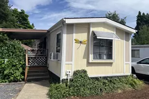 742 N 2nd Ave, Gold Hill, OR 97525 - Photo 1