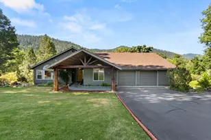 5475 Averill Dr, Grants Pass, OR 97526 - Photo 1