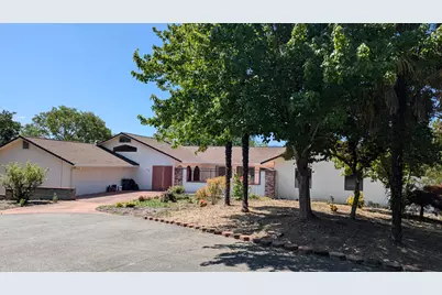 133 Tiffany Way, Grants Pass, OR 97526 - Photo 1