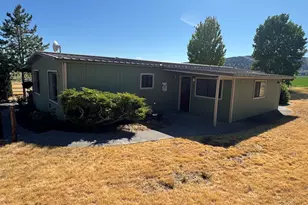 28281 Pickett Rd, Malin, OR 97632 - Photo 1