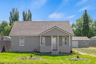 1815 Derby St, Klamath Falls, OR 97603 - Photo 1