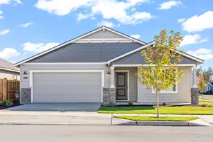 3360 NW 12th St, Redmond, OR 97756 - Photo 1