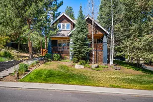 335 NW 17th St, Bend, OR 97703 - Photo 1