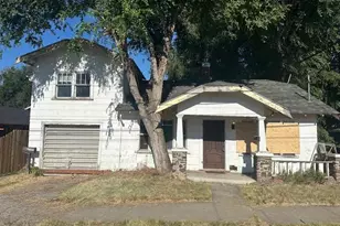 624 Mitchell St, Klamath Falls, OR 97601 - Photo 1