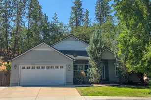 244 Arrowhead Trail, Eagle Point, OR 97524 - Photo 1