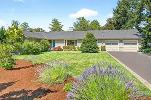 517 N Barneburg Rd, Medford, OR 97504 - Photo 1