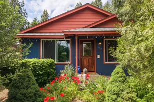 163 SE Dorrie Ct, Bend, OR 97702 - Photo 1