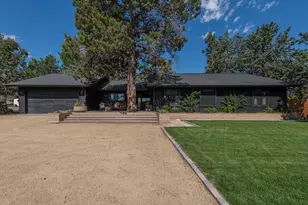 64141 Tumalo Rim Dr, Bend, OR 97703 - Photo 1