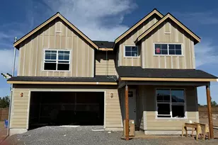 21820 SE Stromboli Ct, Bend, OR 97702 - Photo 1