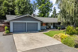 3365 Green Acres Dr, Central Point, OR 97502 - Photo 1