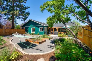 61178 Brookhollow Dr, Bend, OR 97702 - Photo 1