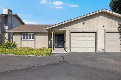 1183 Progress Drive #A, Medford, OR 97504 - Photo 1