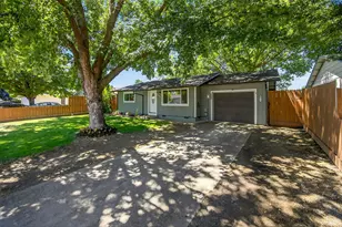 3059 Glengrove Ave, Medford, OR 97501 - Photo 1