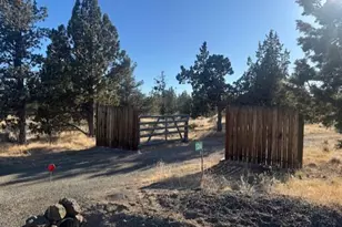 13260 SW Chipmunk Rd, Terrebonne, OR 97760 - Photo 1
