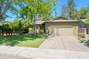 488 SW Forest Grove Dr, Bend, OR 97702 - Photo 1