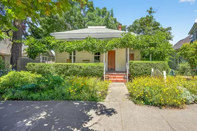 237 B Street, Ashland, OR 97520 - Photo 1