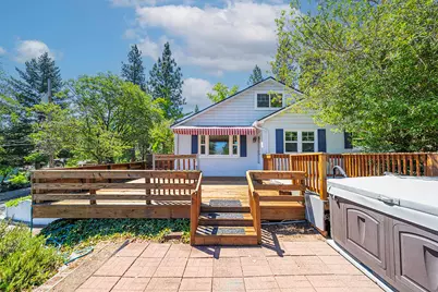 681 Liberty Street, Ashland, OR 97520 - Photo 1