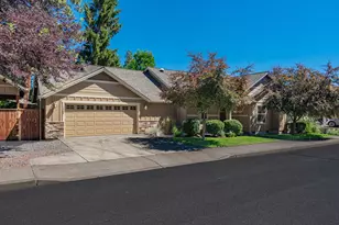 1202 SW McClellan Ln, Bend, OR 97702 - Photo 1