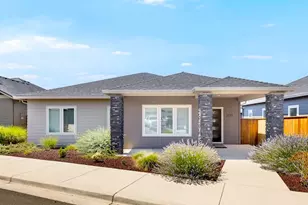 2577 Tiffin Wy, Medford, OR 97504 - Photo 1