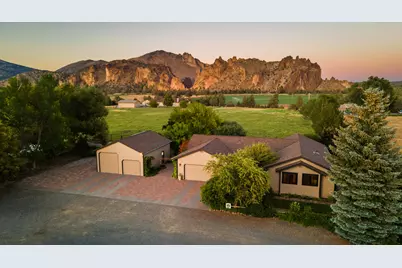 9328 NE 5th Street, Terrebonne, OR 97760 - Photo 1