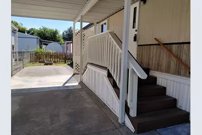 432 Ashwood Drive, Grants Pass, OR 97526 - Photo 1