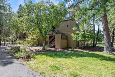 19717 Mount Bachelor Drive #UNIT 239, Bend, OR 97702 - Photo 1