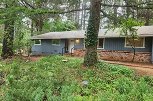 611 S Junction Ave, Cave Junction, OR 97523 - Photo 1