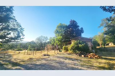 6369 Monument Drive, Grants Pass, OR 97526 - Photo 1