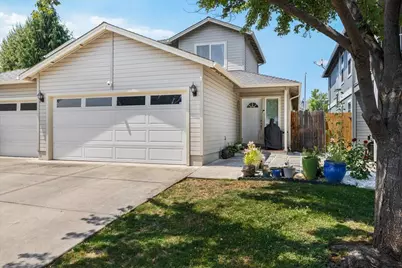 3160 Juniper Ridge #B, Medford, OR 97504 - Photo 1