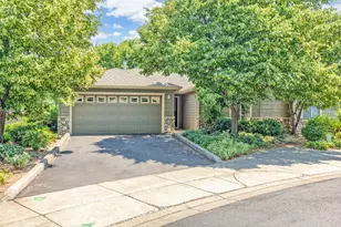 2173 Birchwood Ln, Ashland, OR 97520 - Photo 1