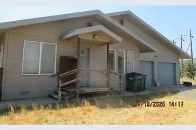 1117 Riverside Drive, Klamath Falls, OR 97601 - Photo 1