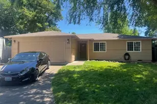 172 Woodbury Ct, Central Point, OR 97502 - Photo 1