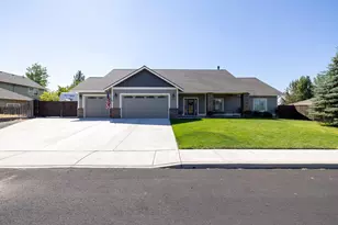 3776 SW Wickiup Pl, Redmond, OR 97756 - Photo 1