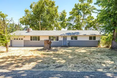 113 Glen Drive, Grants Pass, OR 97526 - Photo 1