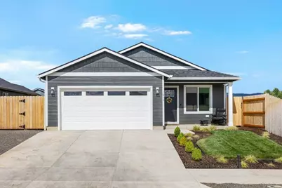 1010 Vick Lane, Medford, OR 97501 - Photo 1