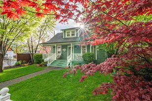 144 N 2nd St, Ashland, OR 97520 - Photo 1