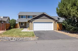 516 SE Ponderosa Dr, Madras, OR 97741 - Photo 1