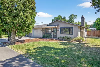 565 Garfield Street, Medford, OR 97501 - Photo 1
