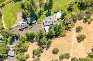 3157 Old Stage Rd, Central Point, OR 97502 - Photo 1