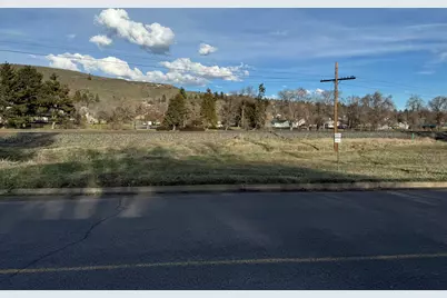 Crescent Avenue Lot #7, Klamath Falls, OR 97601 - Photo 1