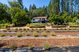 445 Timber Ln, Grants Pass, OR 97526 - Photo 1