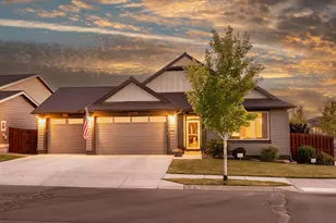 1397 NE Wilshire Dr, Prineville, OR 97754 - Photo 1