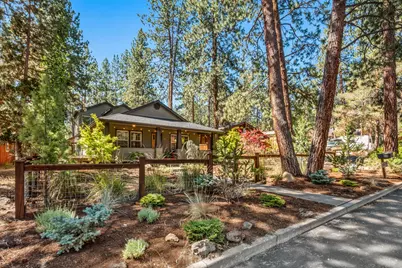 1511 NW Jacksonville Avenue, Bend, OR 97703 - Photo 1