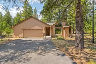 17988 Dogwood Ln, Sunriver, OR 97707 - Photo 1