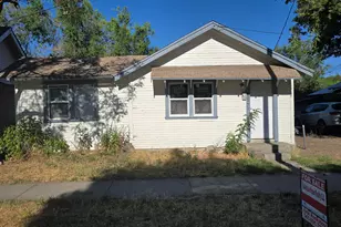 1226 Division St, Klamath Falls, OR 97601 - Photo 1