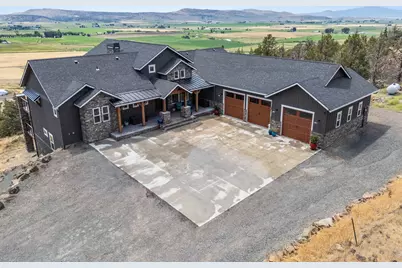 11429 Hill Road, Klamath Falls, OR 97603 - Photo 1