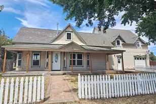 31715 Mission St, Bonanza, OR 97623 - Photo 1