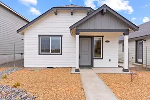 4034 SW Obsidian Pl, Redmond, OR 97756 - Photo 1