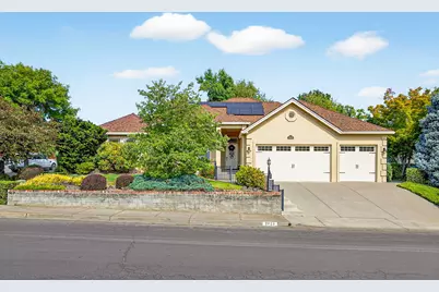 2923 Wilkshire Drive, Medford, OR 97504 - Photo 1